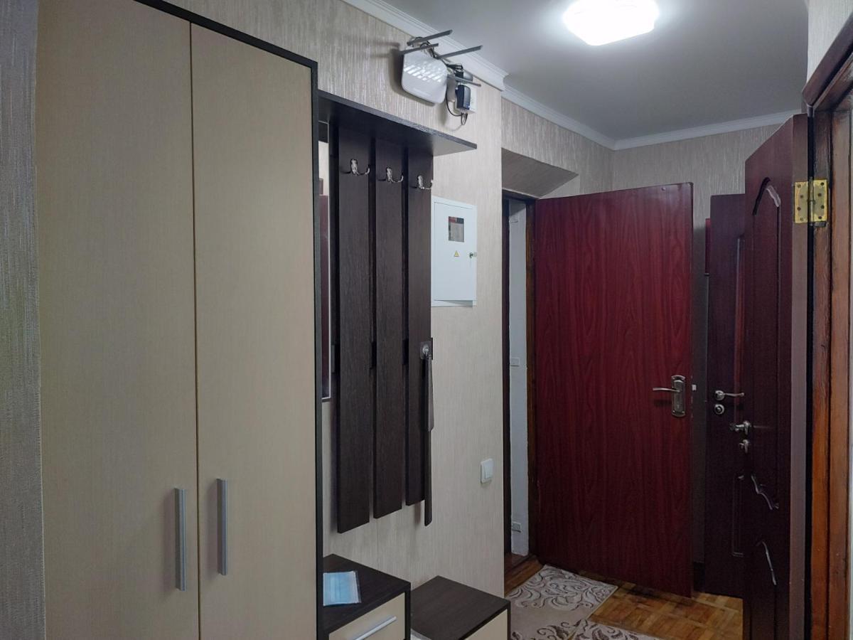 Podil Apart Near Poschtova Square History Center كييف المظهر الخارجي الصورة